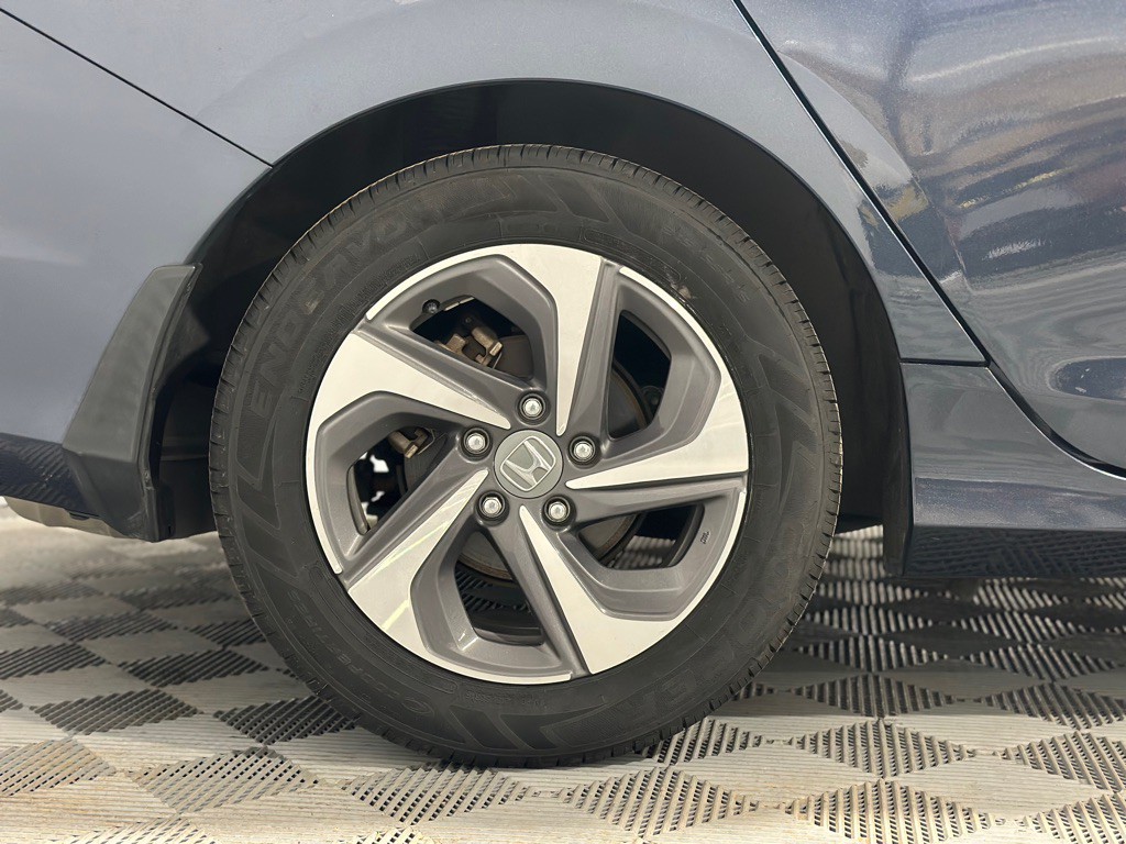 2019 Honda Insight Image 40