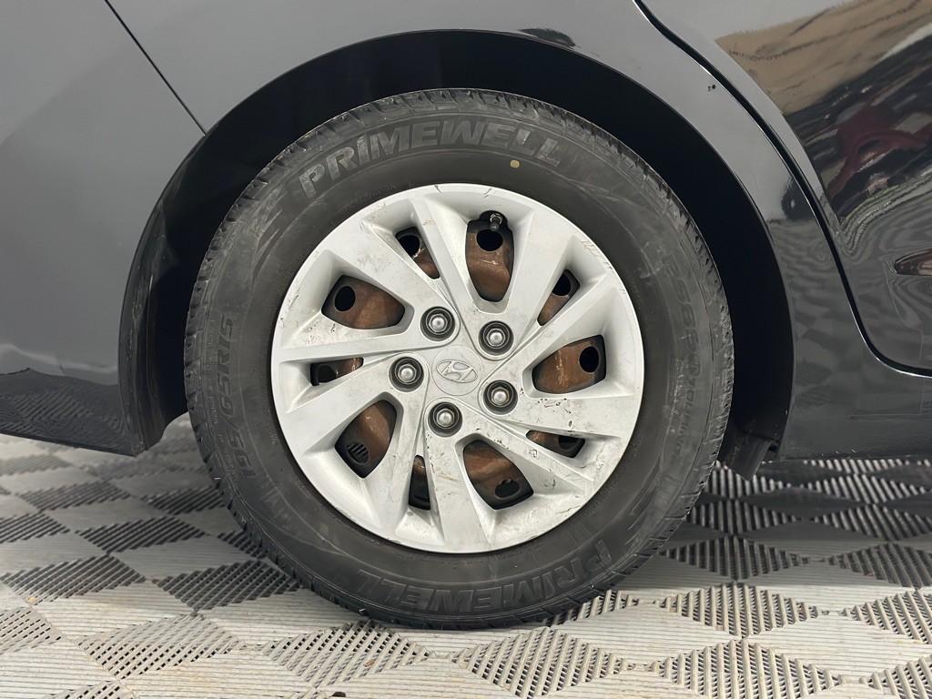 2018 Hyundai Elantra Image 33