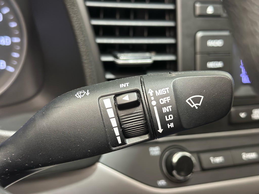 2018 Hyundai Elantra Image 27