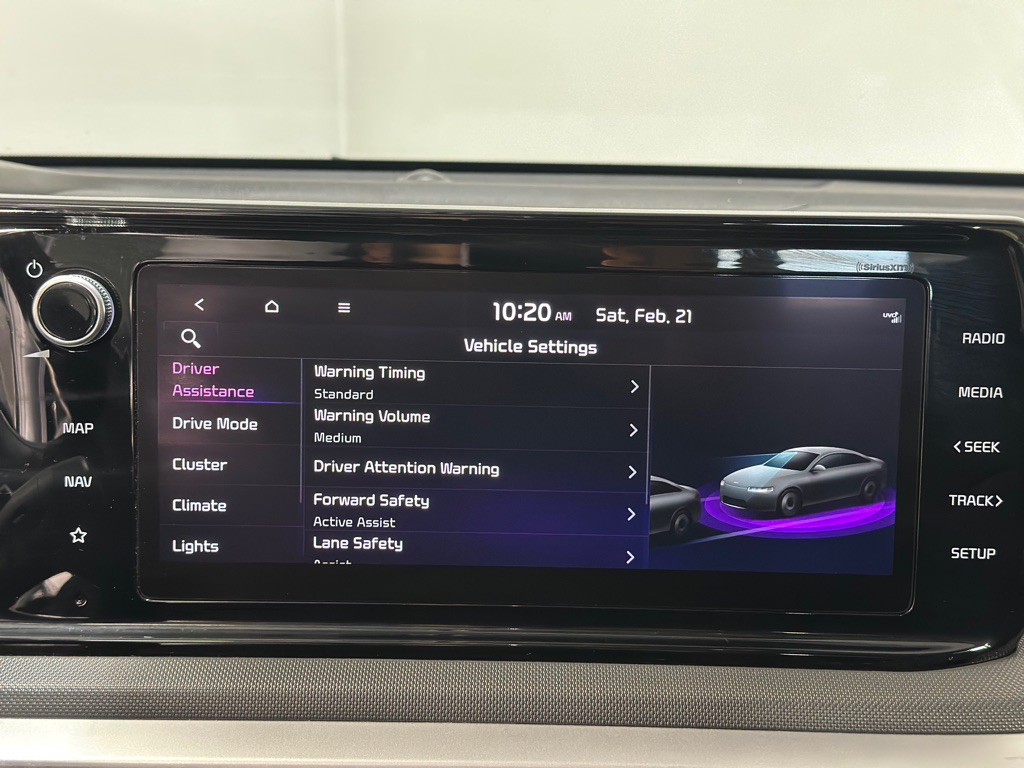 2022 Kia K5 Image 35