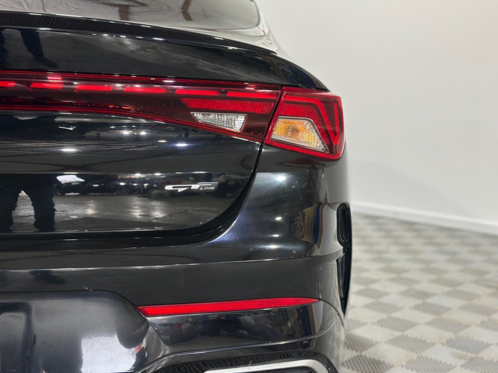 2022 Kia K5 Image 43