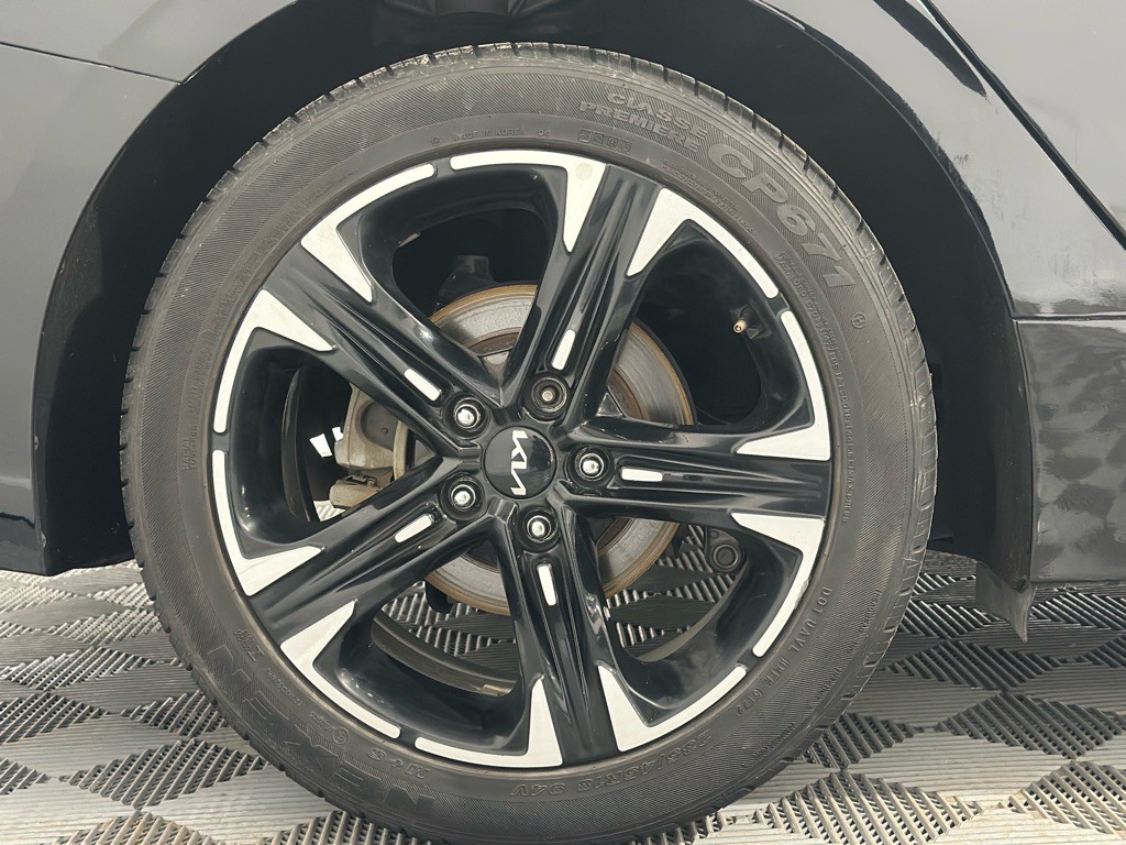 2022 Kia K5 Image 50