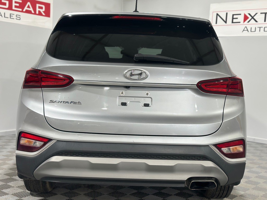 2020 Hyundai Santa Fe Image 9