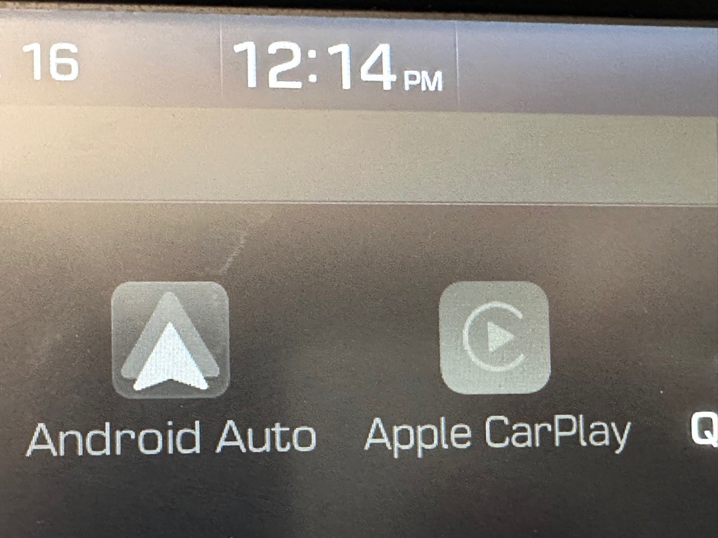 2020 Hyundai Santa Fe Image 19