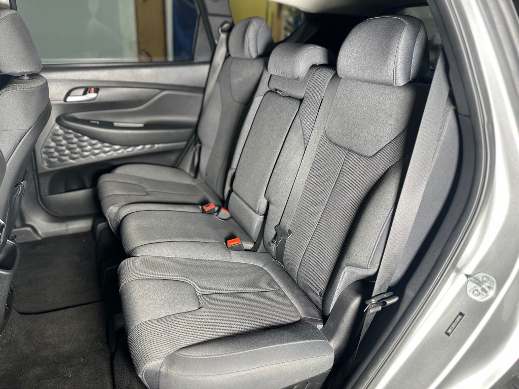 2020 Hyundai Santa Fe Image 25