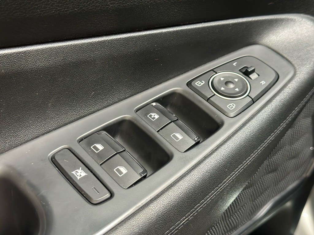 2020 Hyundai Santa Fe Image 29