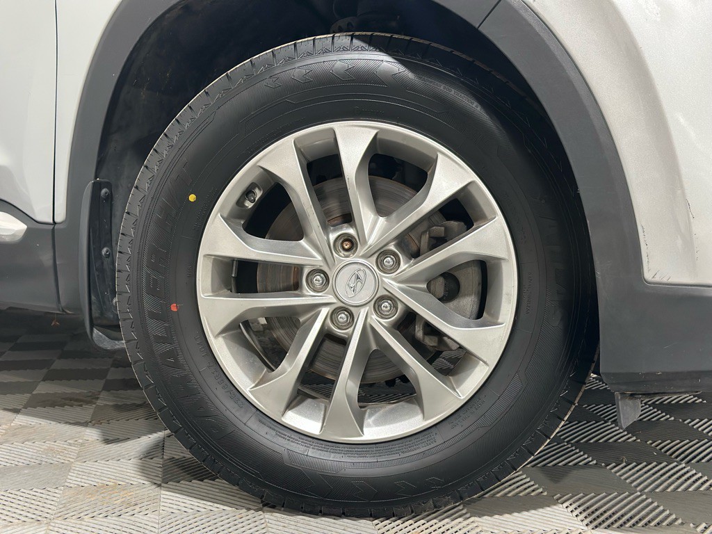 2020 Hyundai Santa Fe Image 36