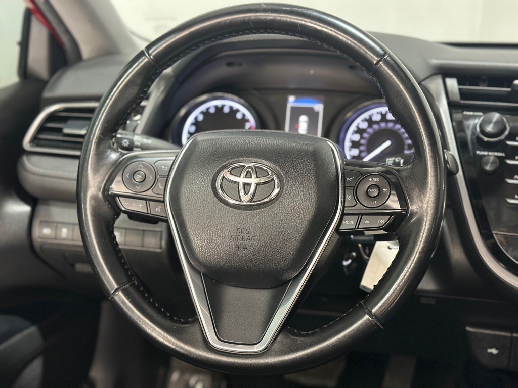 2020 Toyota Camry Image 14