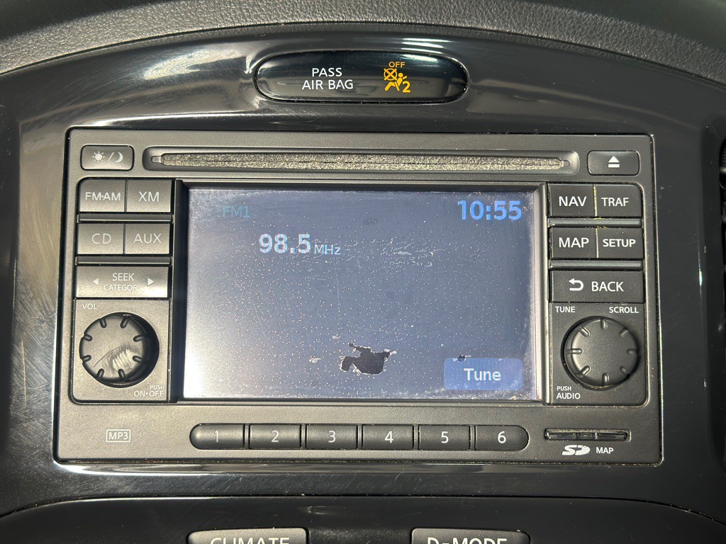 2013 Nissan Juke Image 16