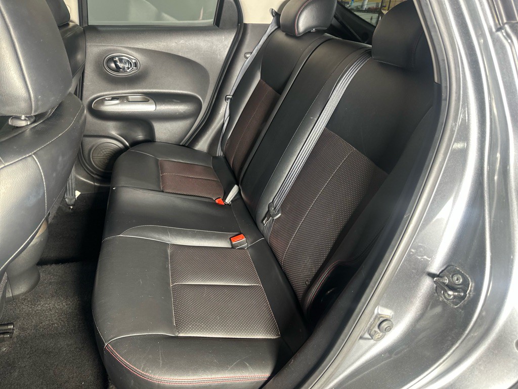 2013 Nissan Juke Image 25