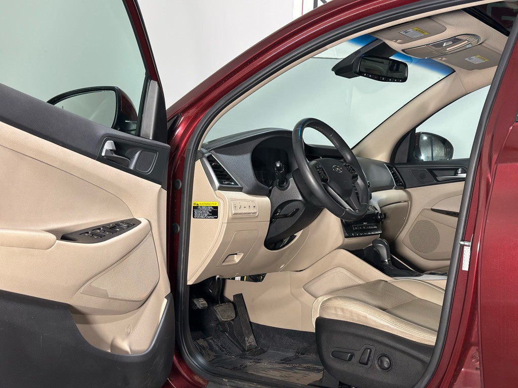 2016 Hyundai Tucson Image 12