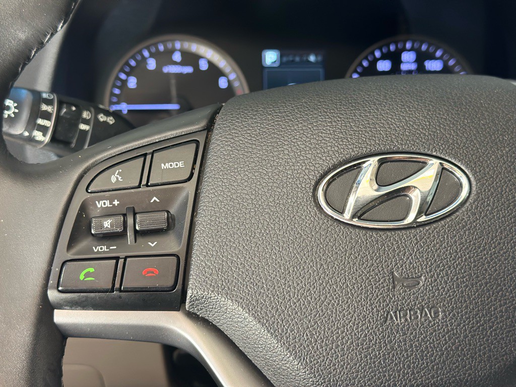 2016 Hyundai Tucson Image 31