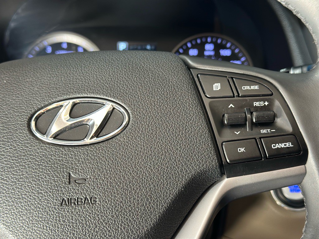 2016 Hyundai Tucson Image 32