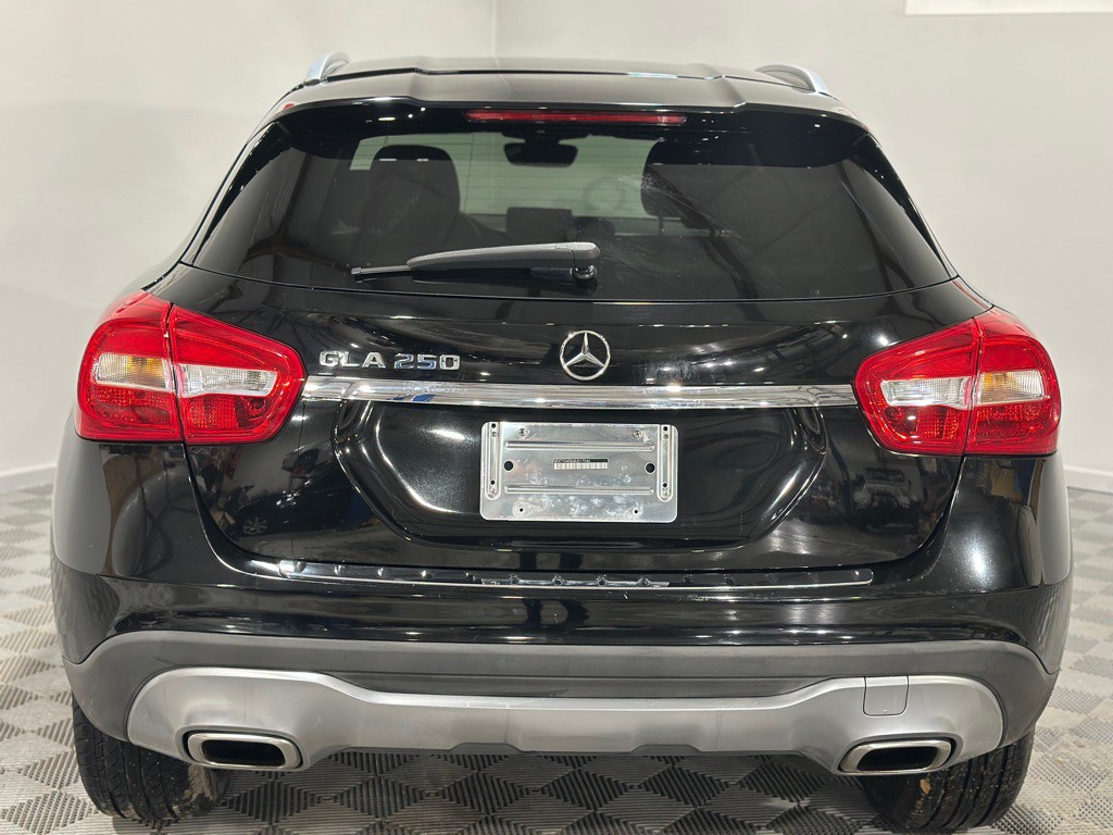 2019 Mercedes-Benz GLA-Class Image 9