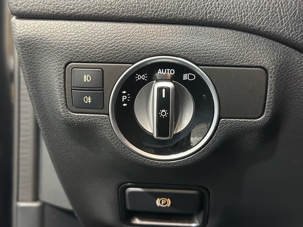 2019 Mercedes-Benz GLA-Class Image 28