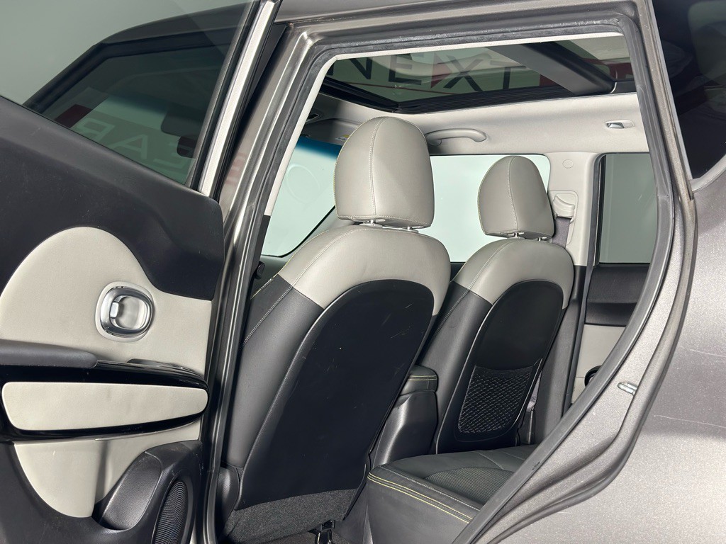 2016 Kia Soul Image 12