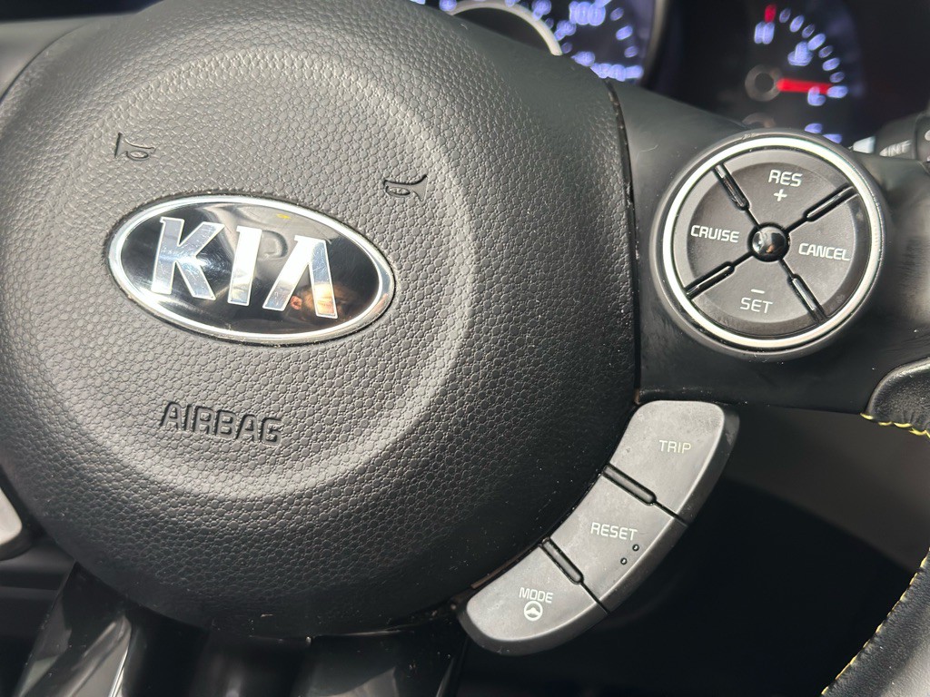2016 Kia Soul Image 32