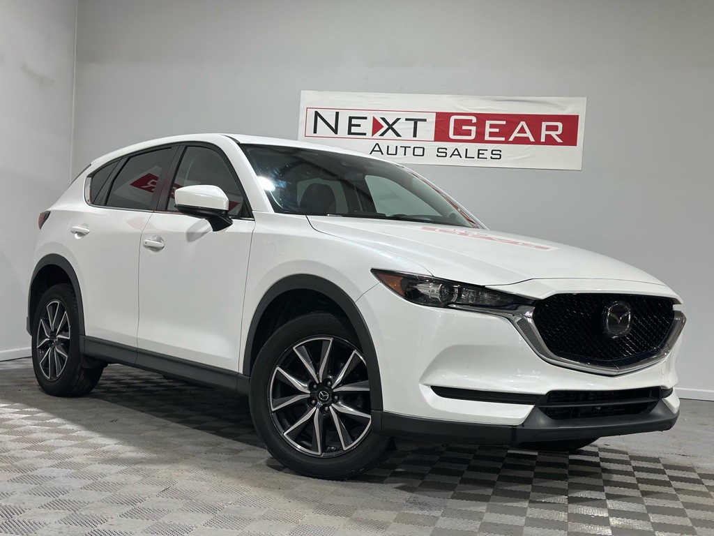 2018 Mazda CX-5 Image 1