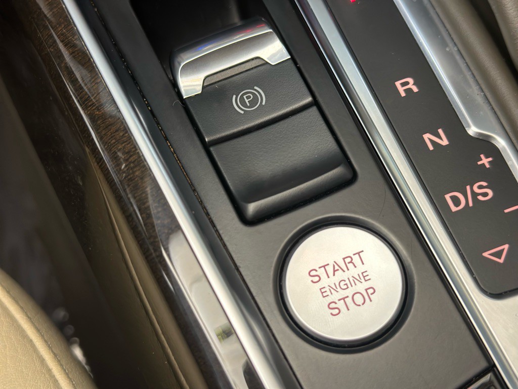 2014 Audi Q5 Image 24