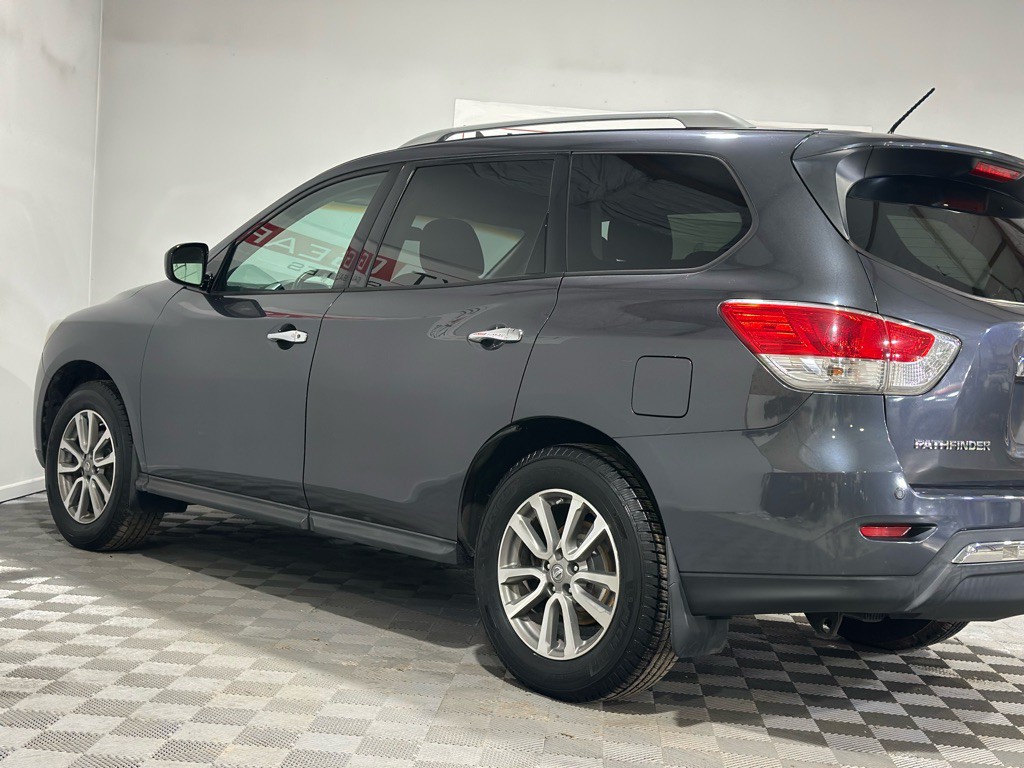 2013 Nissan Pathfinder Image 5