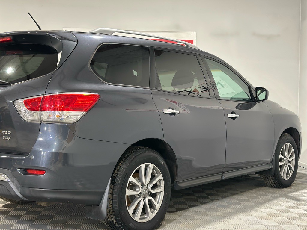 2013 Nissan Pathfinder Image 8