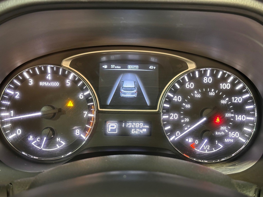 2013 Nissan Pathfinder Image 13