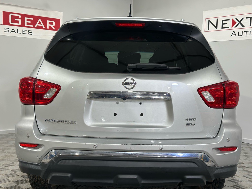 2017 Nissan Pathfinder Image 7