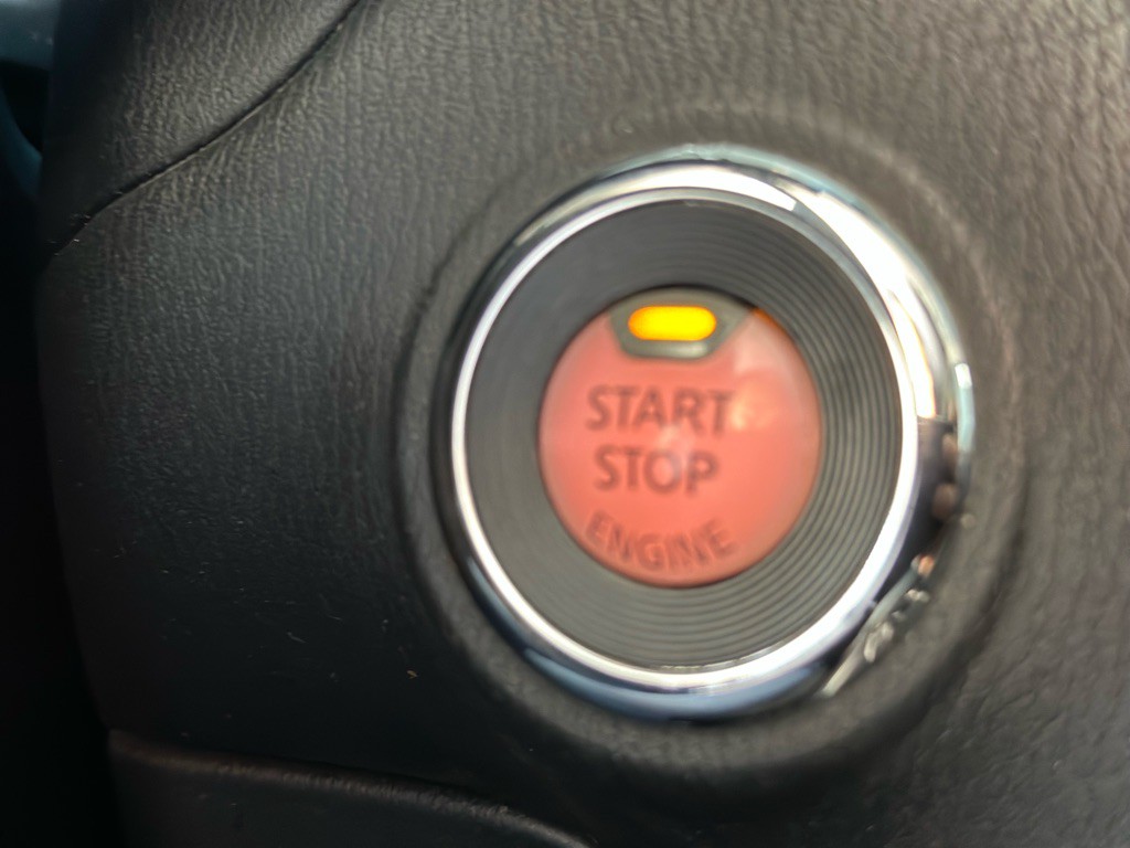 2017 Nissan Pathfinder Image 22