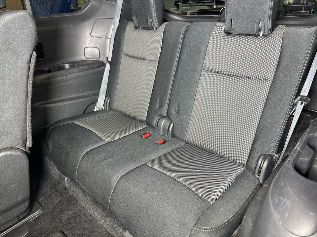 2017 Nissan Pathfinder Image 28