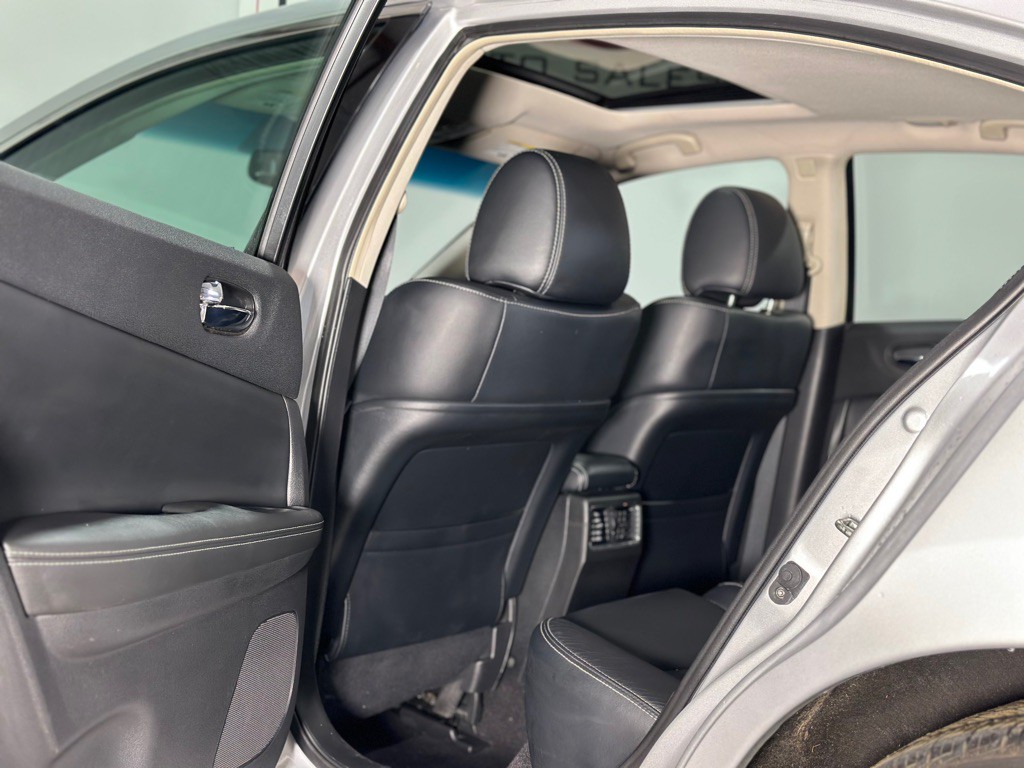 2011 Nissan Maxima Image 11