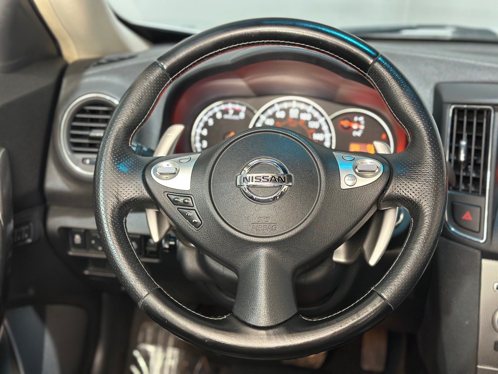 2011 Nissan Maxima Image 14