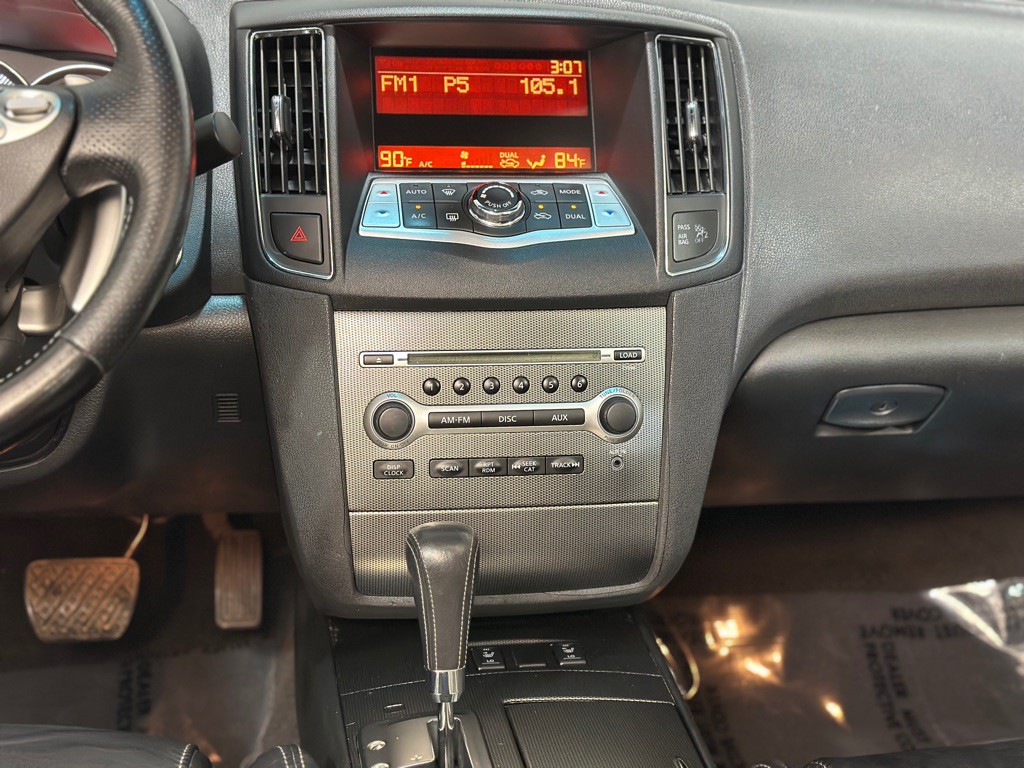 2011 Nissan Maxima Image 15