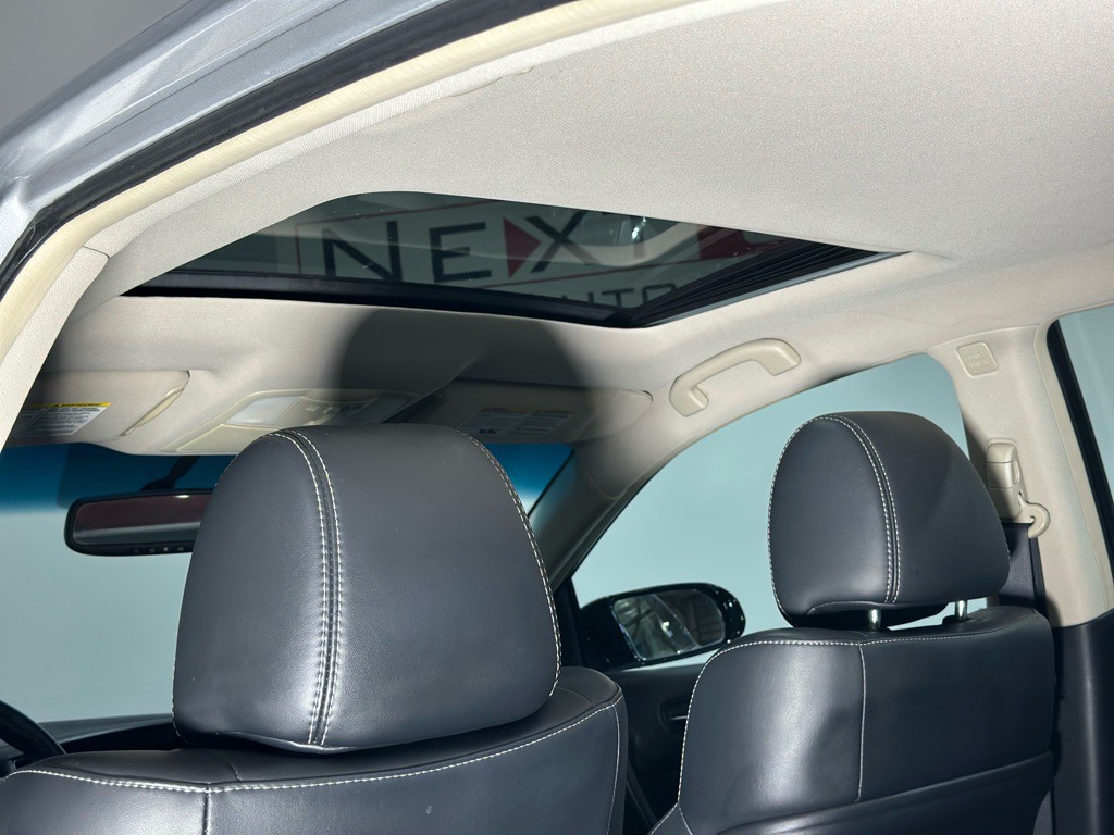 2011 Nissan Maxima Image 20