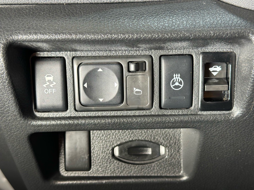 2011 Nissan Maxima Image 21