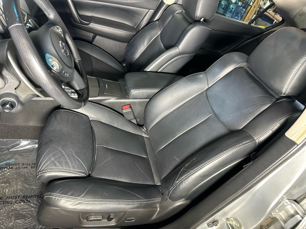 2011 Nissan Maxima Image 24