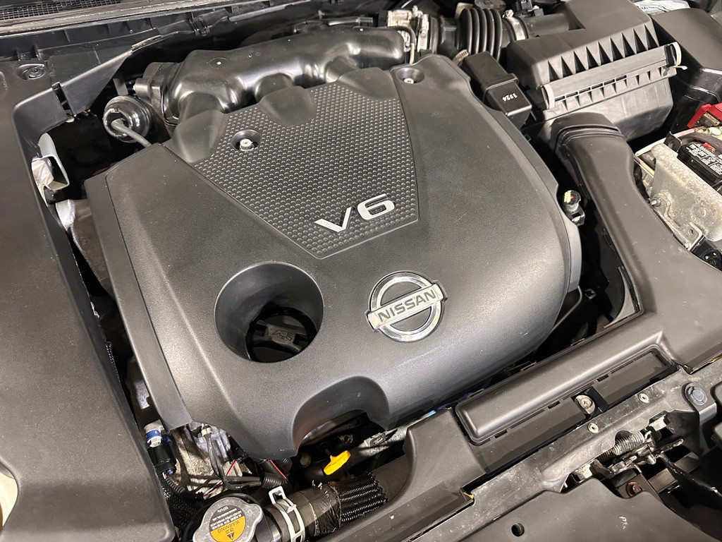 2011 Nissan Maxima Image 40