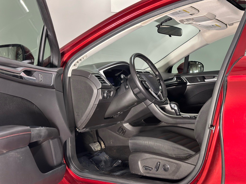 2013 Ford Fusion Image 11