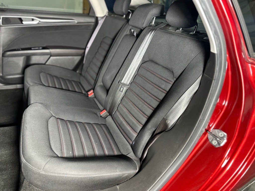 2013 Ford Fusion Image 25