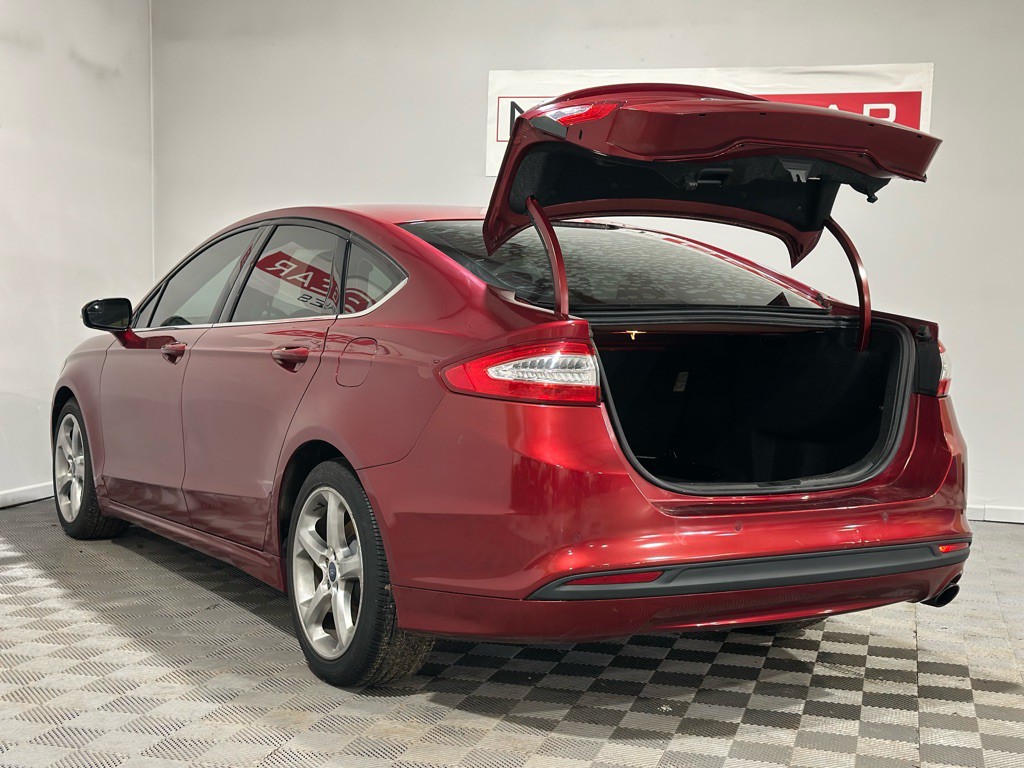 2013 Ford Fusion Image 32