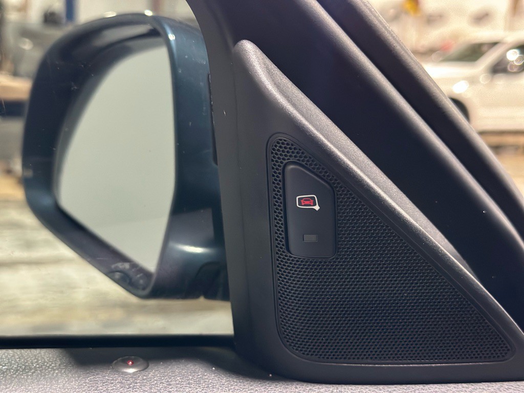 2016 Audi Q3 Image 28