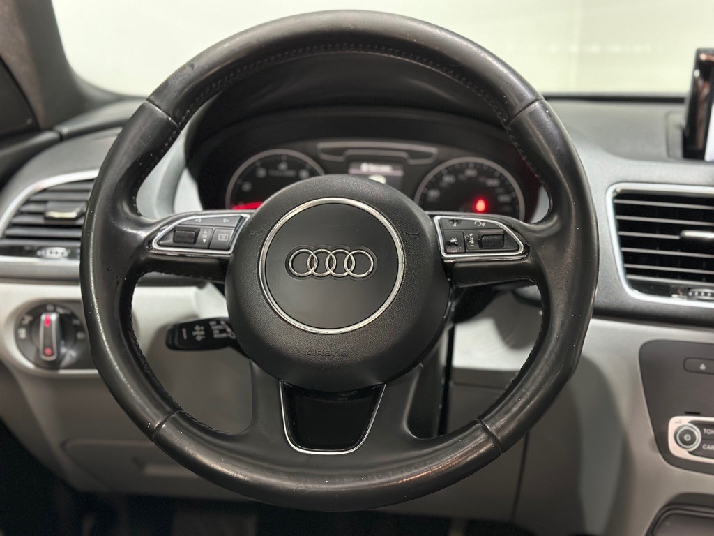 2016 Audi Q3 Image 15