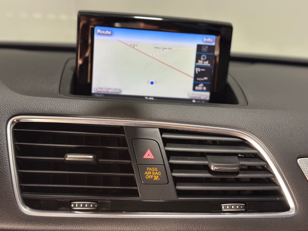 2016 Audi Q3 Image 18