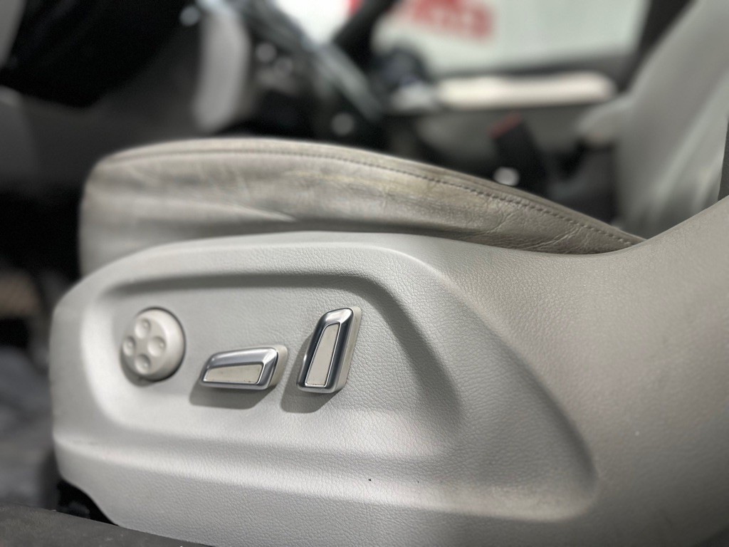 2016 Audi Q3 Image 30