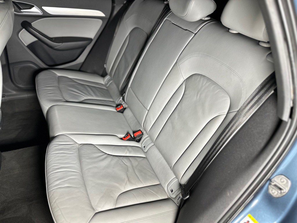 2016 Audi Q3 Image 32