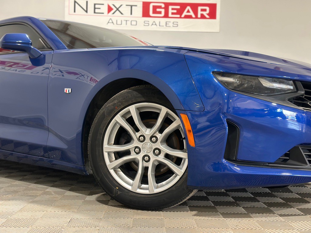 2020 Chevrolet Camaro Image 3