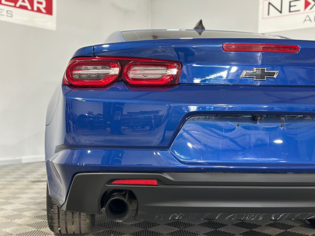 2020 Chevrolet Camaro Image 8