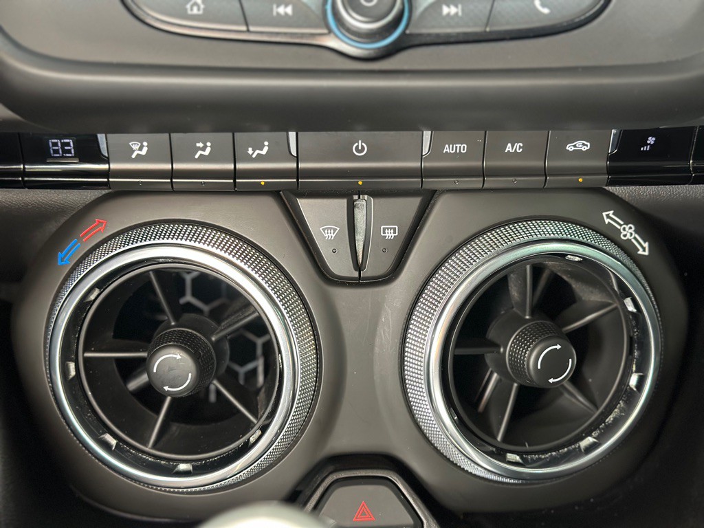 2020 Chevrolet Camaro Image 19