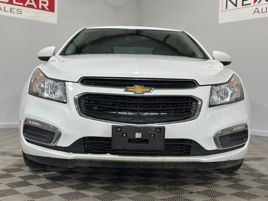 2015 Chevrolet Cruze Image 5