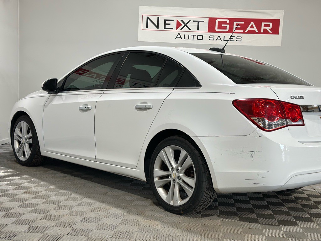 2015 Chevrolet Cruze Image 7