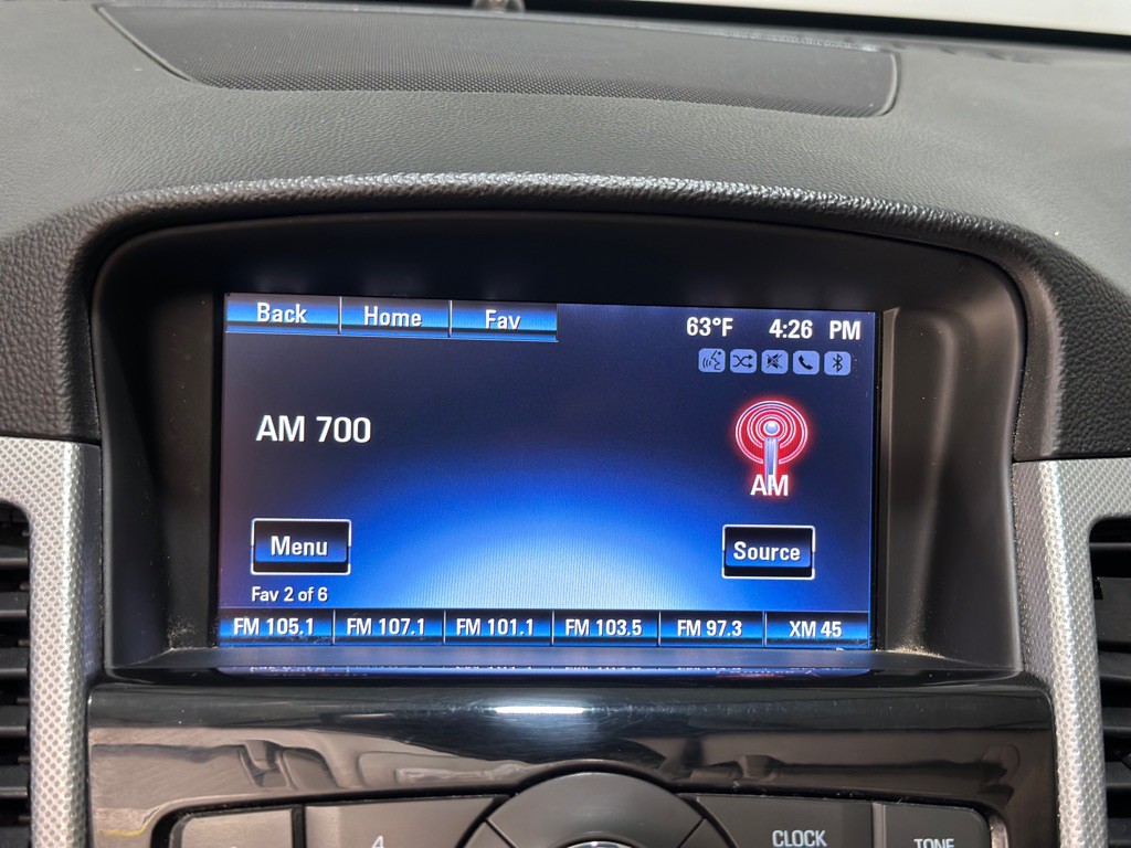 2015 Chevrolet Cruze Image 18